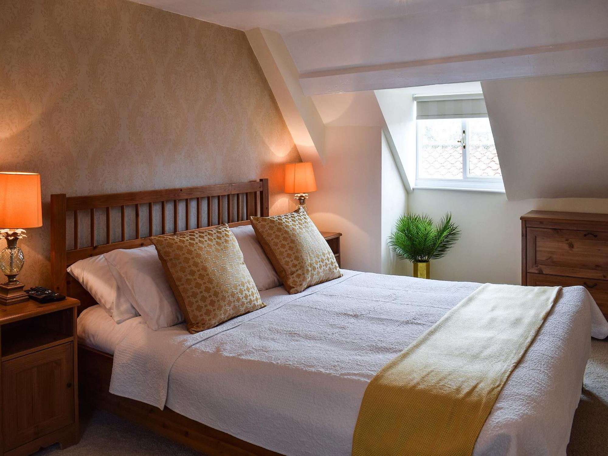 Honeyz Hideaway Villa Whitby Bagian luar foto