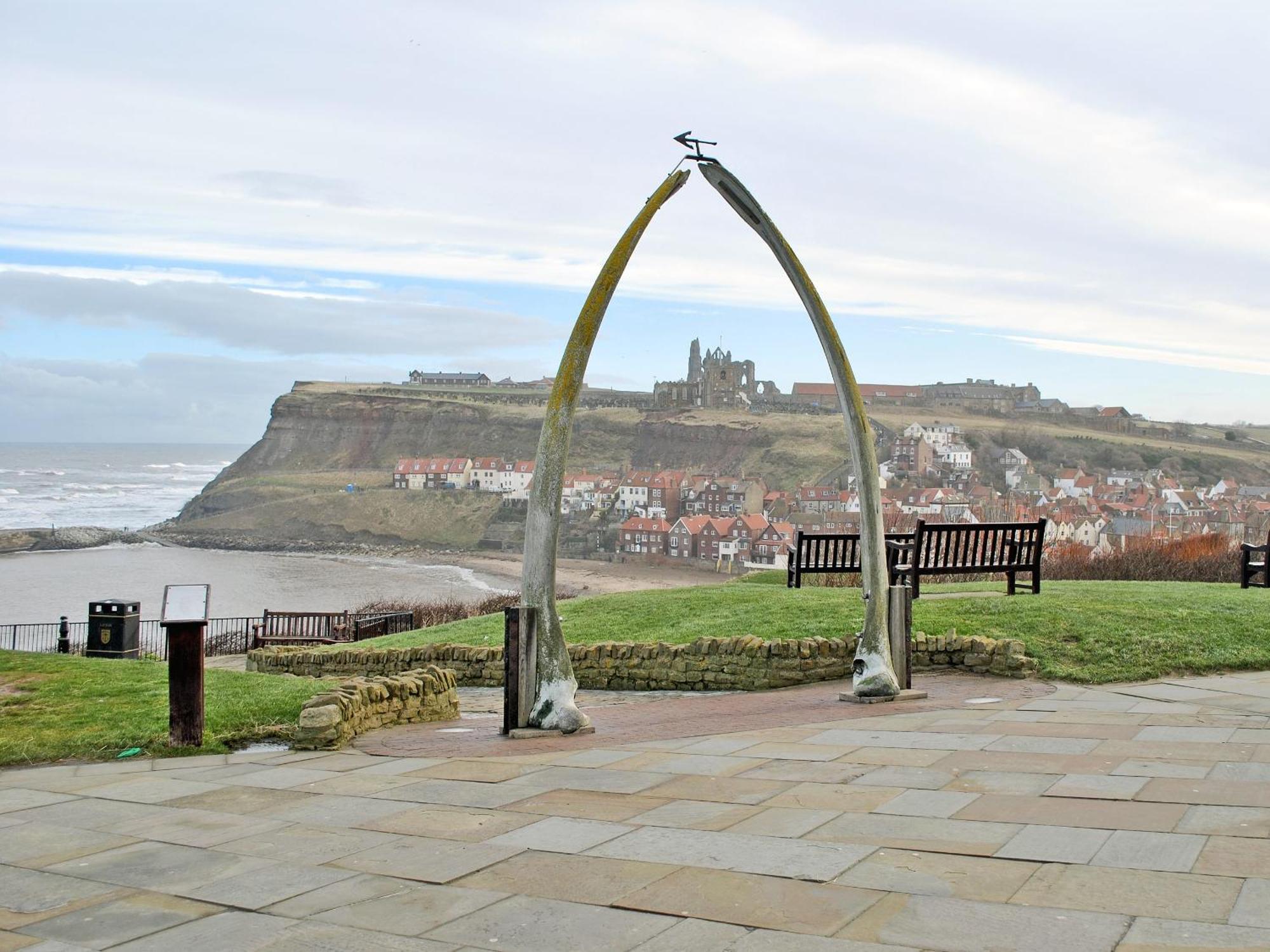 Honeyz Hideaway Villa Whitby Bagian luar foto